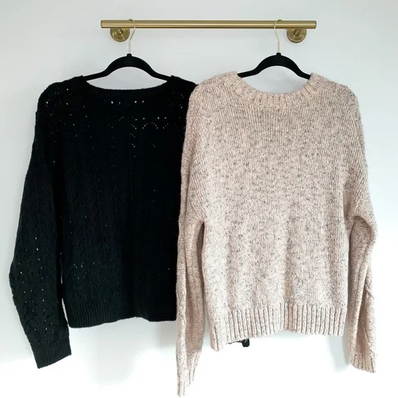 Bundle of Cable Knit Sweaters - Picture 5 of 9